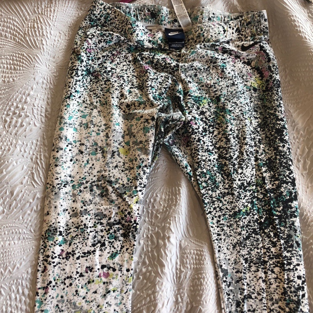 Nike leggings